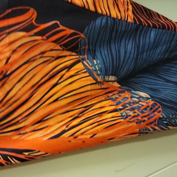 Fun jumper - Picture 3 of 5